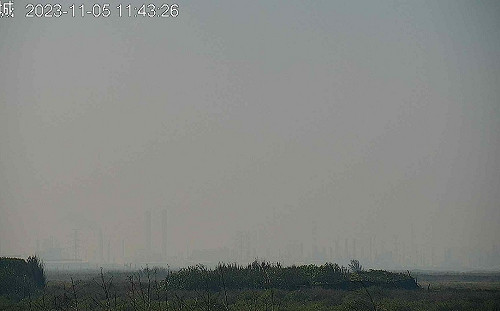 外出口罩戴好！擴散條件差 北部、中南部空品亮橘燈