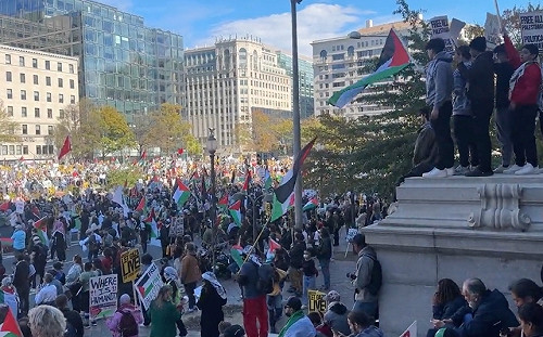 控拜登犯下「種族滅絕罪」！美國數萬人華府遊行要求對加薩停火  