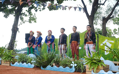 專論》誰的鄉土？誰的國？ —評阿里夫.德里克「殖民之後？台灣困境、中國霸權與全球化」