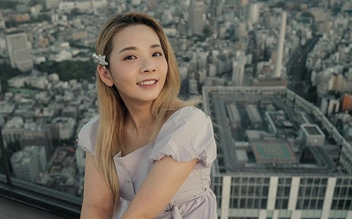 素顏「額頭狂冒痘痘」！滴妹認了壓力大：內分泌失調