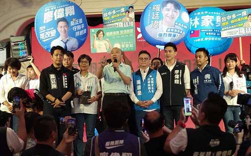 台中藍白合！張博洋狠批蔡壁如 韓國瑜再現「金句」