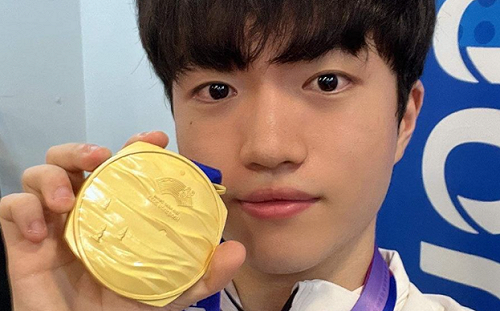 見到NewJeans！《英雄聯盟》T1輔助Keria圓夢  網笑：獲勝動力