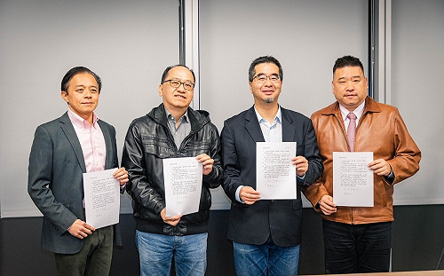 三方代表徹夜討論!藍白合民調今早10點公布 侯友宜、柯文哲不出席