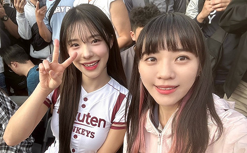 李多慧在高雄合體黃捷 網打趣：會不會以為遇到隊友林襄