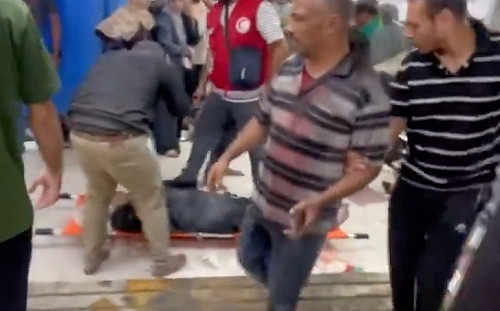 以軍強佔加薩最大醫院！醫護遭驅離留百名病危患者 世衛以「死亡區」形容