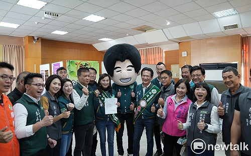 林俊憲林宜瑾王定宇與賴蕭配同步登記  指賴蕭配讓綠營士氣大振