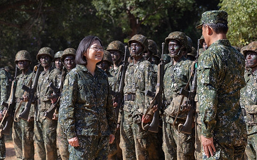 新黨提案「廢止義務役1年役期」公投   中選會3/15舉行聽證會  