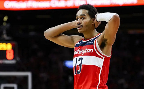 (影)狼王KG狠批Poole「遛狗」行為