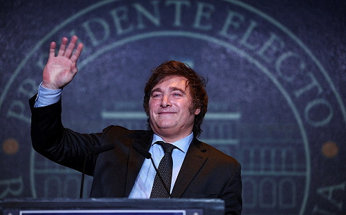 阿根廷總統對中國態度軟化 曾批中國干預大選 或因經濟壓力低頭