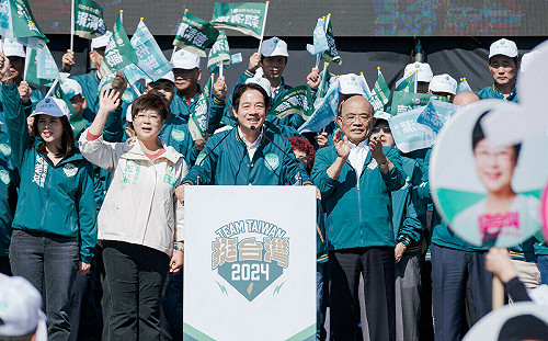 趕場力挺何博文、林志潔  賴清德談「賴蕭配」參選三大意義