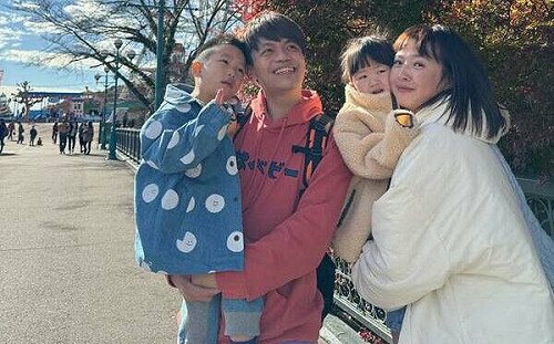 驚！蔡阿嘎婚姻變調？幸福一家人合照「不見二伯」