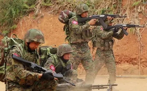 連丟戰略、經濟重鎮兵敗如山倒 CNN : 緬甸軍政府開始面臨終結