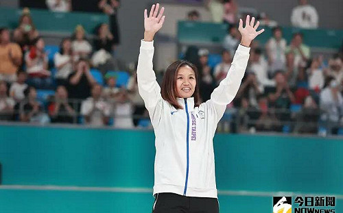 滑輪溜冰李孟竹亞運拿1金1銀　喜當獎金后