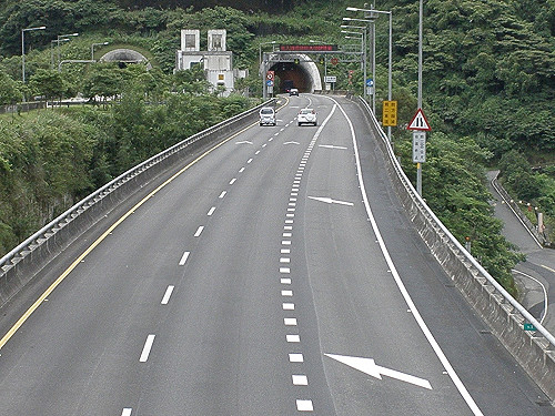 雪隧6月15日加強取締！科技執法加強取締四大違規行為