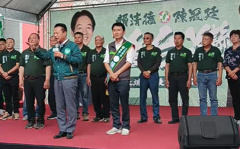 藍營人士現身民進黨陳冠廷造勢 嘉義縣黨部 : 會斟酌處理 