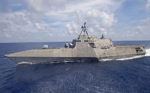 美「吉福茲號」硬闖仁愛礁海域! 中怒 : 蓄意用「濱海戰鬥艦」挑釁 給菲撐腰  