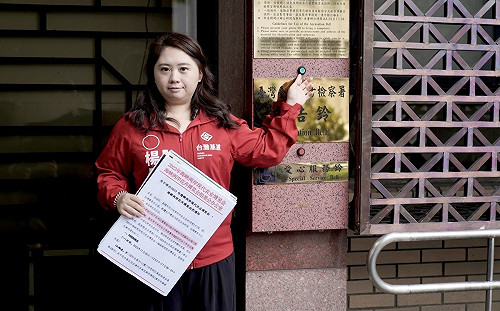 馬文君動員學生涉及統戰 楊佩樺質疑其中的對價關係 