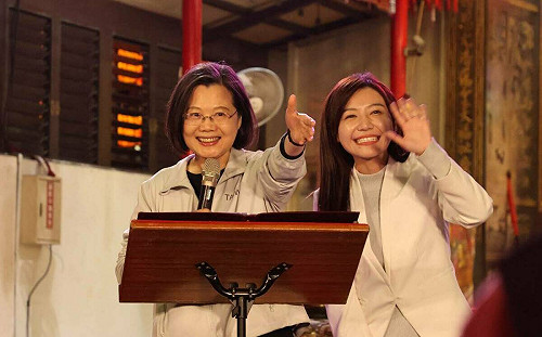 鏡新聞中正萬華區民調：吳沛憶30.1%領先 于美人僅差鍾小平3.1%!