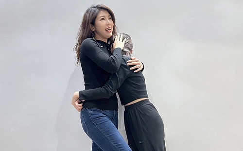 「女戰神」馮語婷真面目曝光！律師李怡貞認證：跟洋娃娃一樣精緻