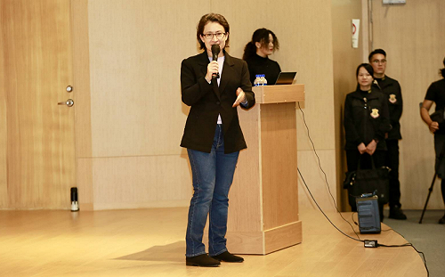 赴台北大學演講 蕭美琴暢談如貓一樣的政治能力