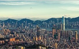 被降信評、走向內地化! 香港正在逐漸變成國際金融中心的「遺址」