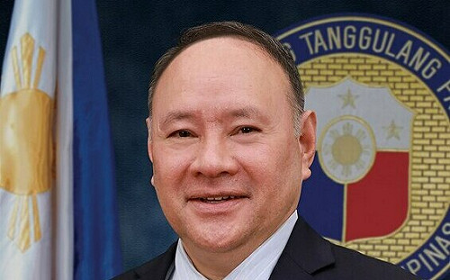 別再自我催眠了！菲律賓防長：只有中國相信自己說的話