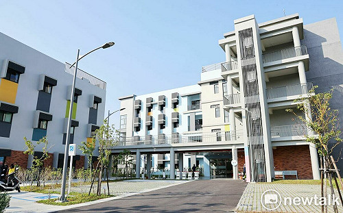 台南榮家平實養護園區開幕啟用 黃偉哲盼榮民獲最佳照顧