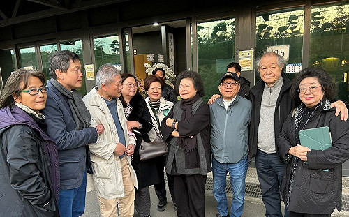 監察院長陳菊、總統府秘書長林佳龍  送同志好友陳文輝最後一程