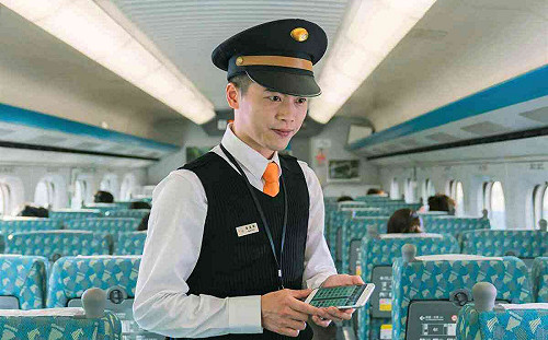 2024年高鐵支付更多元！ 車上補票、推車販售開放信用卡支付