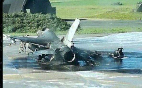 謊言被拆穿！ 俄羅斯聲稱擊毀烏F-16戰機 被揭用舊照造假