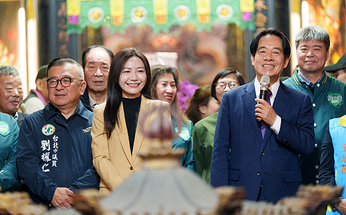 綠要守中正萬華！賴清德站台吳沛憶 嘆國民黨無心與台灣共同打拚