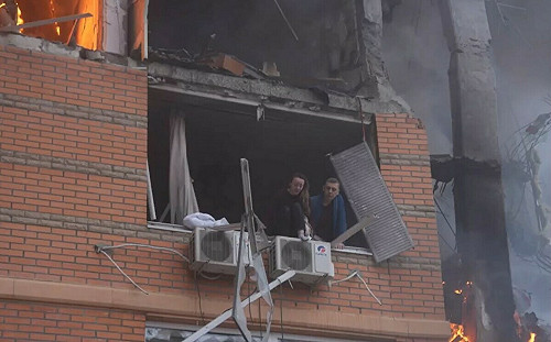 俄羅斯又挑寒冬大規模空襲烏克蘭! 死者增至30人含孩童、多地停電