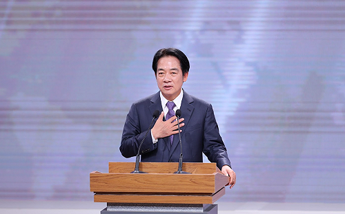 賴清德質疑2對手房地產爭議 侯友宜提太太娘家、柯文哲搬出爸爸