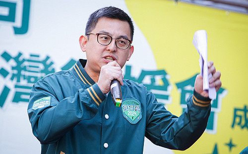 侯友宜否認禁公務員罷免連署  卓冠廷：違法施壓還說謊？籲公開會議紀錄