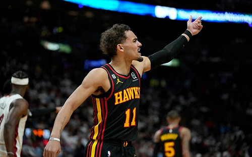 Young砍40分13助攻超越詹皇　老鷹終止4連敗