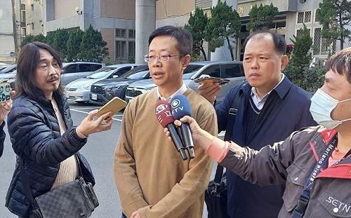 新北板橋西區立委選戰激烈 綠委赴調查站檢舉賄選強碰對手 