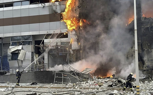 （影）俄羅斯最新、最狠詛咒語！ 女吵架開罵 : 送妳全家去「特別軍事行動」