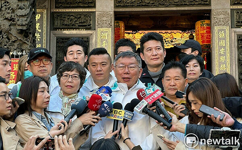 日前才同台！馬治薇涉收中資 柯：她很小咖 跑行程站你旁邊沒辦法  