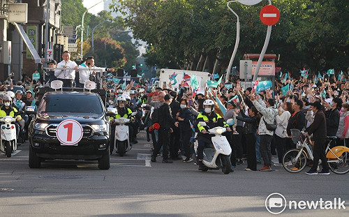 日經：柯文哲尋求第三勢力突圍 對中國議題模稜兩可