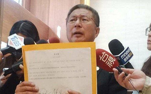 (影)質疑馬文君將潛艦機敏檔案轉交國台辦   郭璽：如果屬實請以死謝國人！  