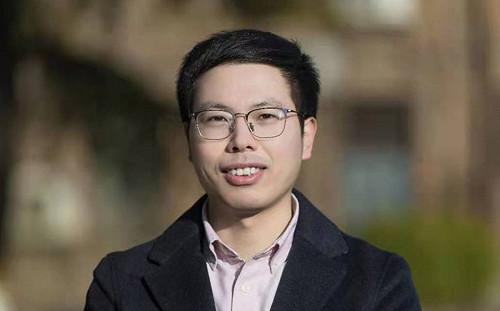 傻傻相信有言論自由! 學生稱四通橋拍照會被抓 清華副教授「驗證」出事了