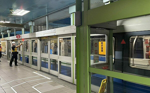上午文湖線過站不停！北捷揭「出事原因」致歉：已送回檢修