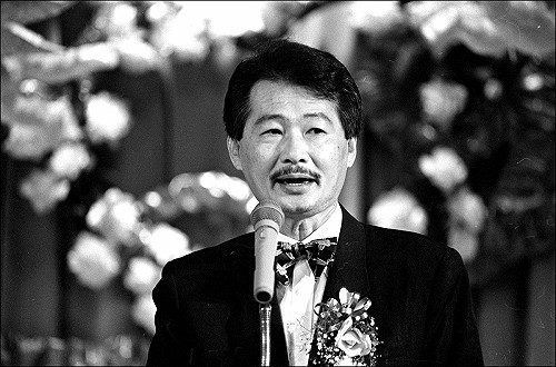 林佳龍悼念施明德「記住能自由呼吸、是有先鋒冒死推倒威權」