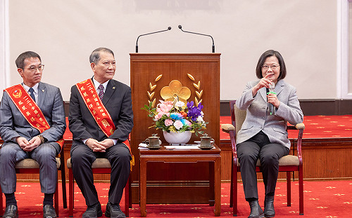 119消防節將至！蔡英文允諾充實人力 照護防救災人員心理健康