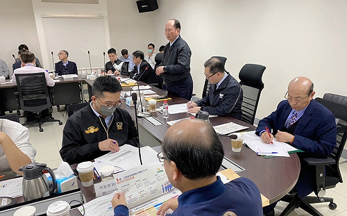 政院專案小組訪視楠梓產業園區 展現政府維護公安及消防員救災安全的決心