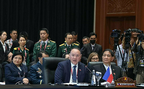 網傳軍方受前總統杜特地蠱惑政變？菲防長：被看破手腳的謠言