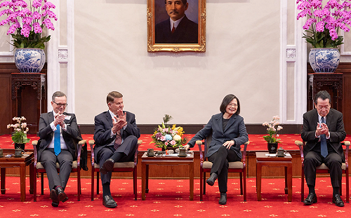 美台商業協會肯定蔡英文傑出建樹 大讚台灣的關鍵字是「信任」