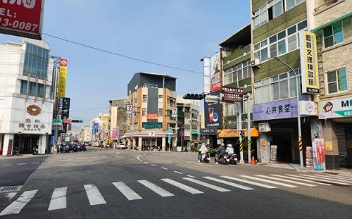 「兩段式左轉、內側禁機車」近6千人附議廢除！交通部回應了