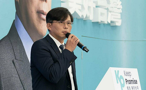 否認「密室協商」 黃國昌批林俊憲「邏輯錯亂」