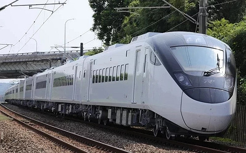 提升東部鐵路安全！李孟諺：台鐵近日再增20處監視器